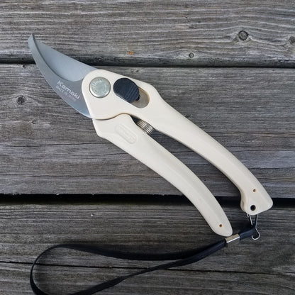 Kamaki Garden Pruner - P900H