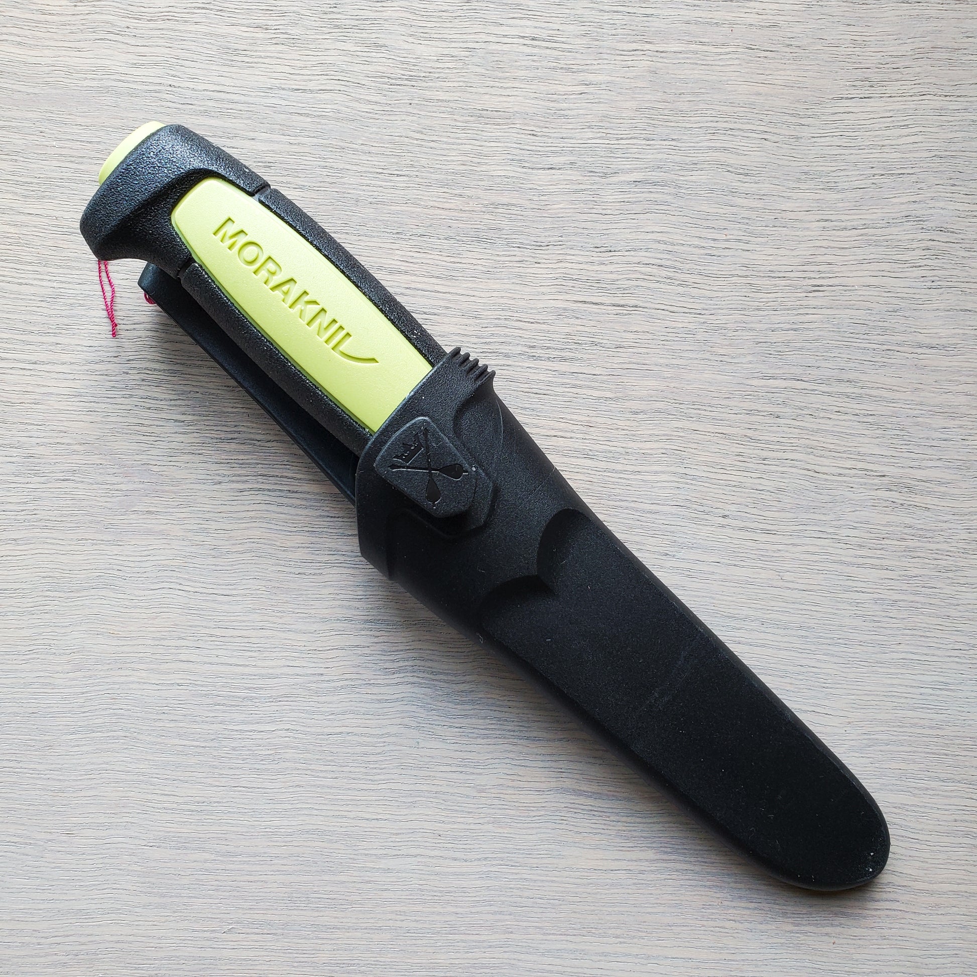 Knife Wood Morakniv Chisel Fixed Steel 75 mm handle rubber green