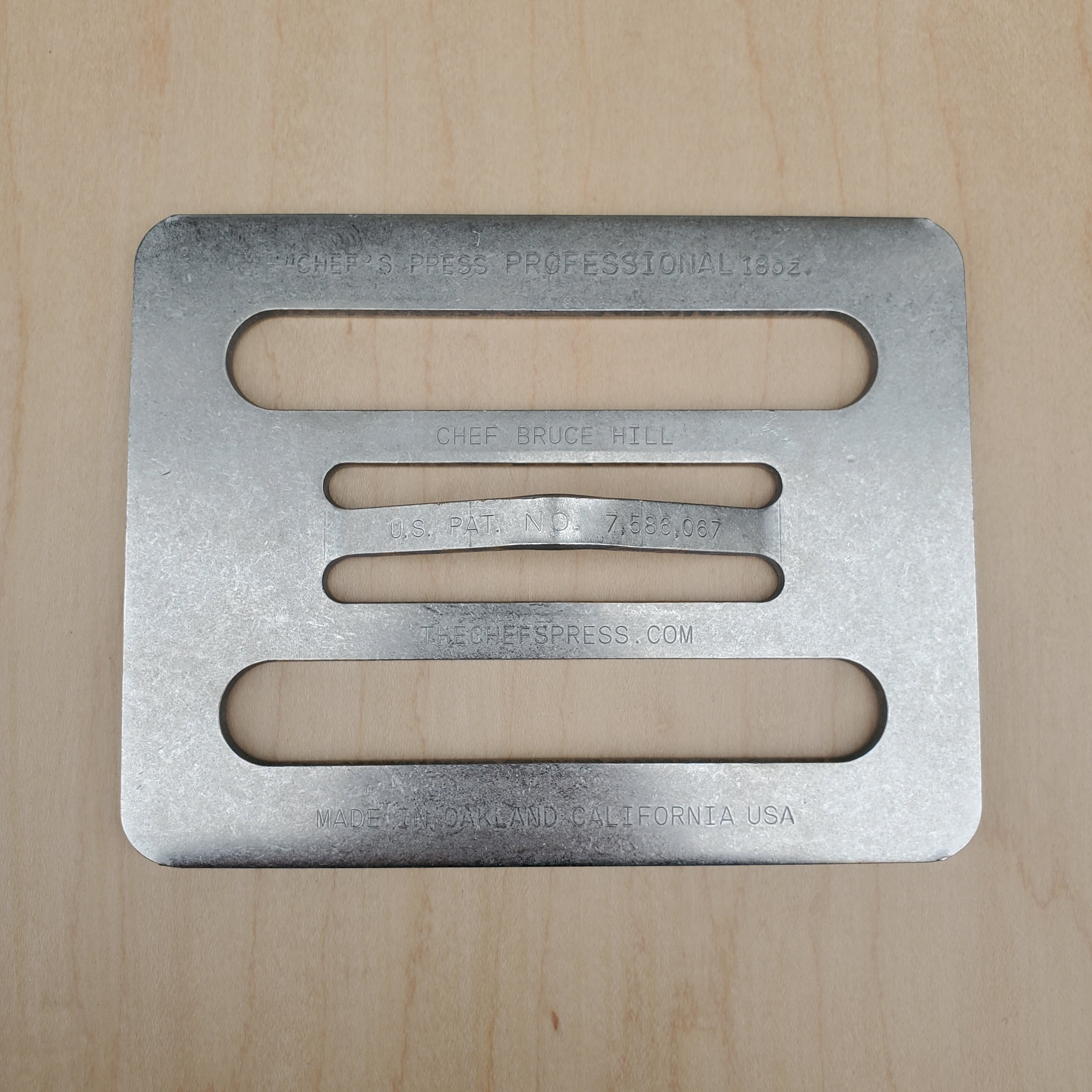 The Chef's Press – Uptown Cutlery